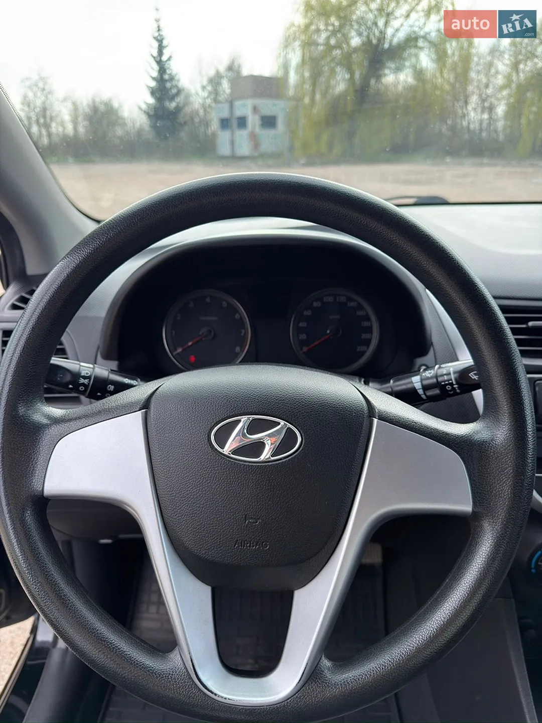 2011 Hyundai Accent - мініатюра 27