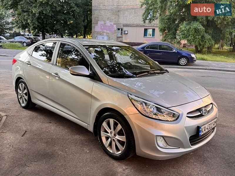 Hyundai Accent 2016 VIN KMHCT41BEHU170776 фото оголошення 4 з 52