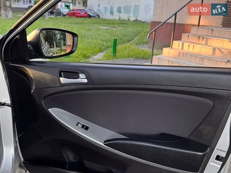 Hyundai Accent 2016 VIN KMHCT41BEHU170776 фото оголошення 20 з 52