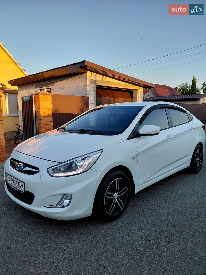2014 Hyundai Accent - мініатюра 26