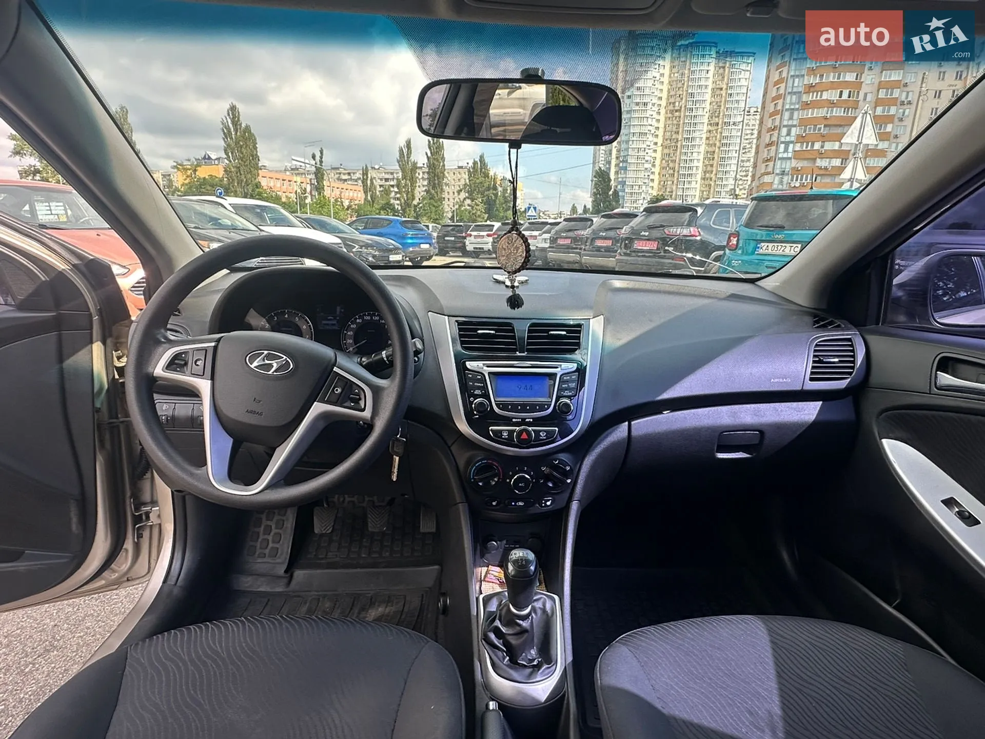 2011 Hyundai Accent - мініатюра 17
