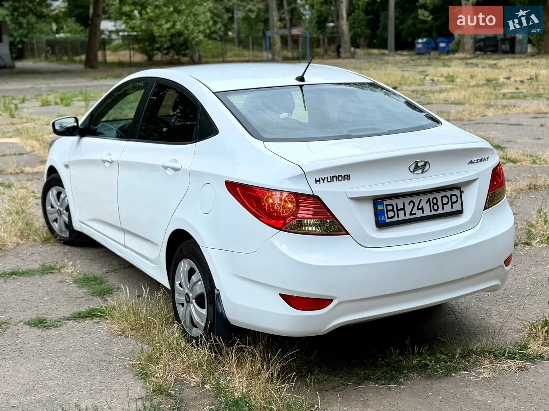 2011 Hyundai Accent - мініатюра 27