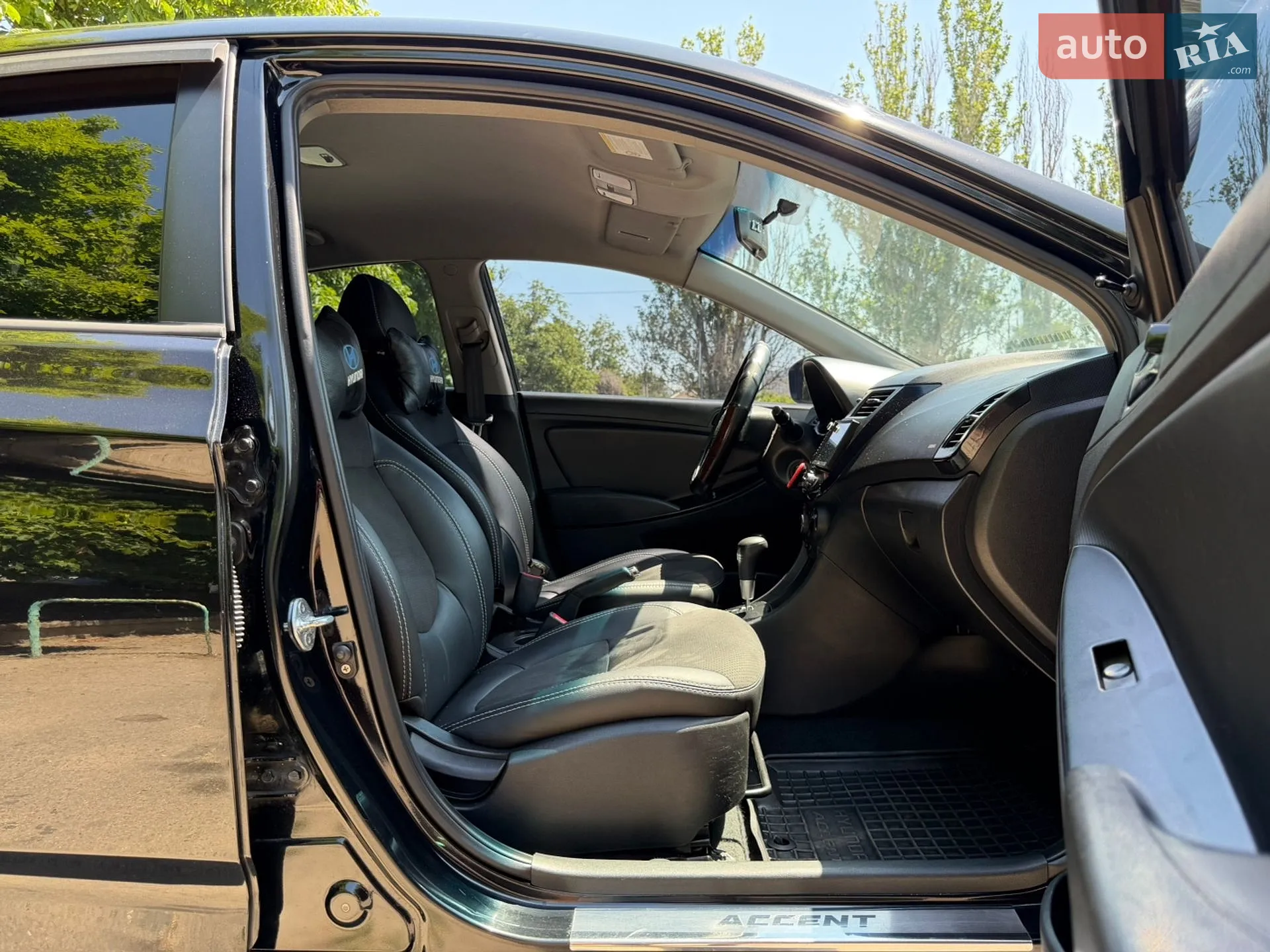 2011 Hyundai Accent - мініатюра 25