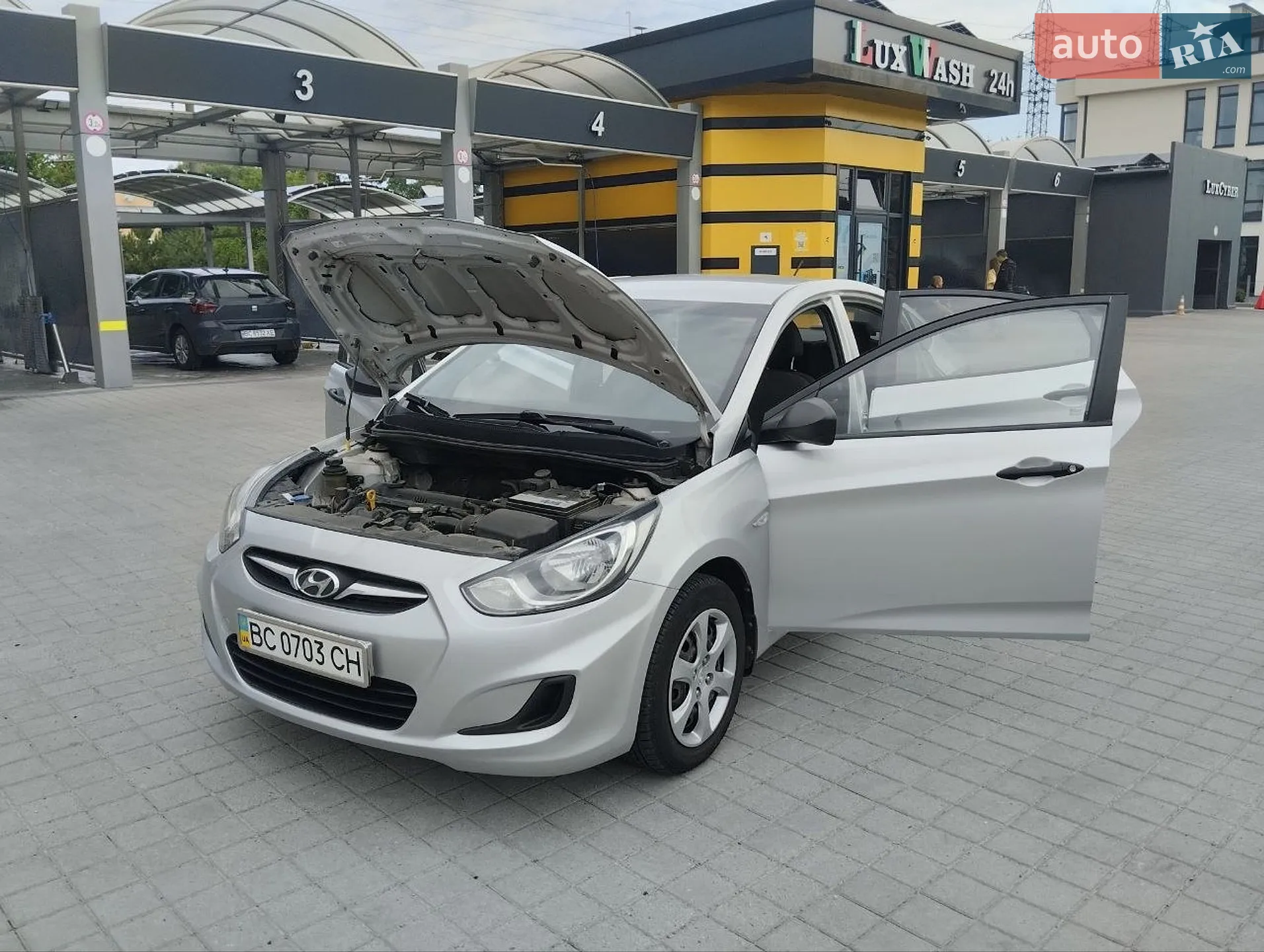 2011 Hyundai Accent - мініатюра 17