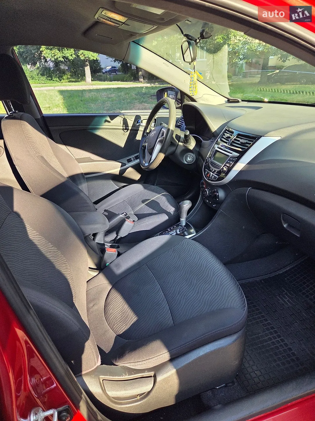 2012 Hyundai Accent - мініатюра 7
