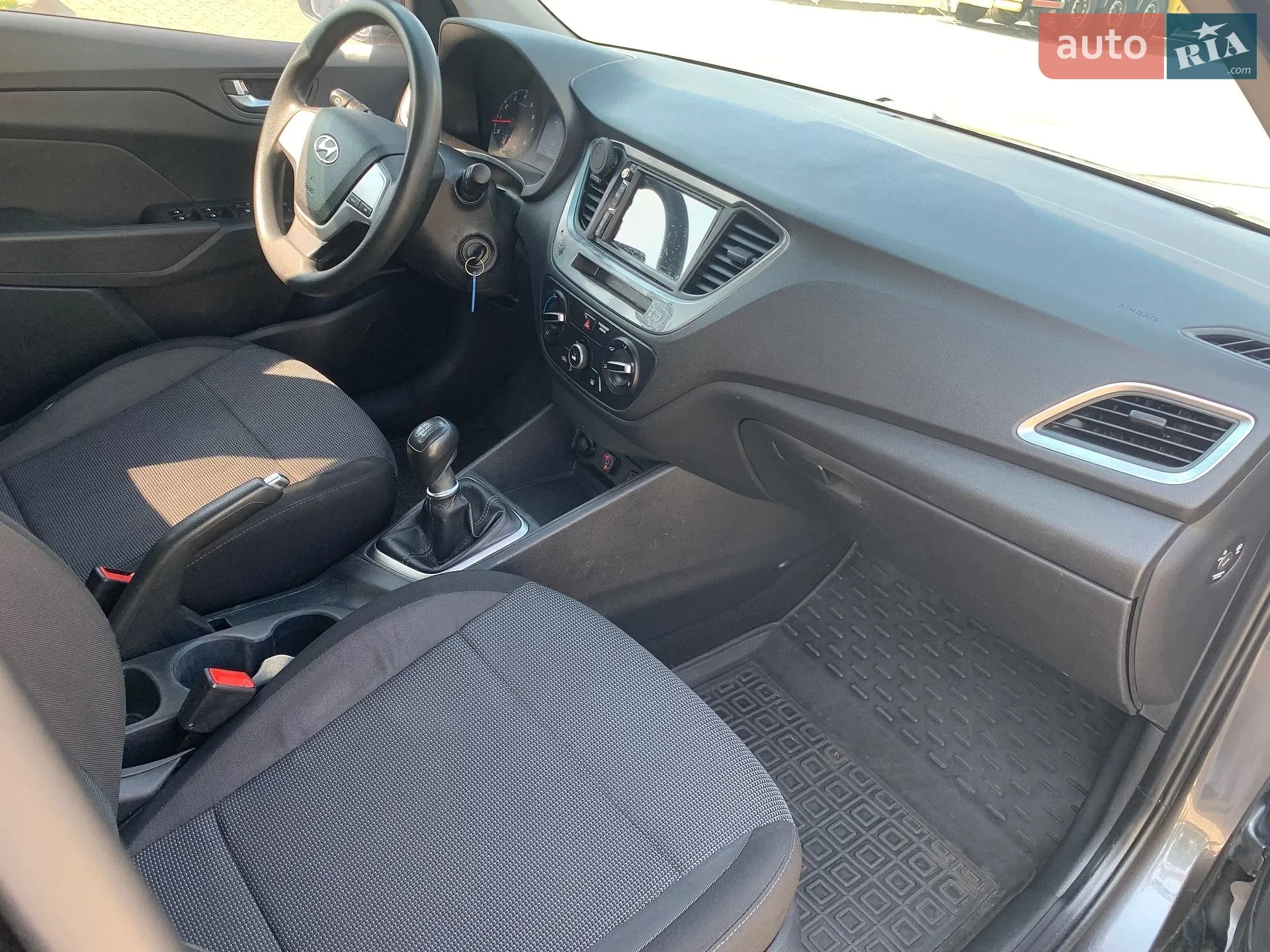 2021 Hyundai Accent - мініатюра 12