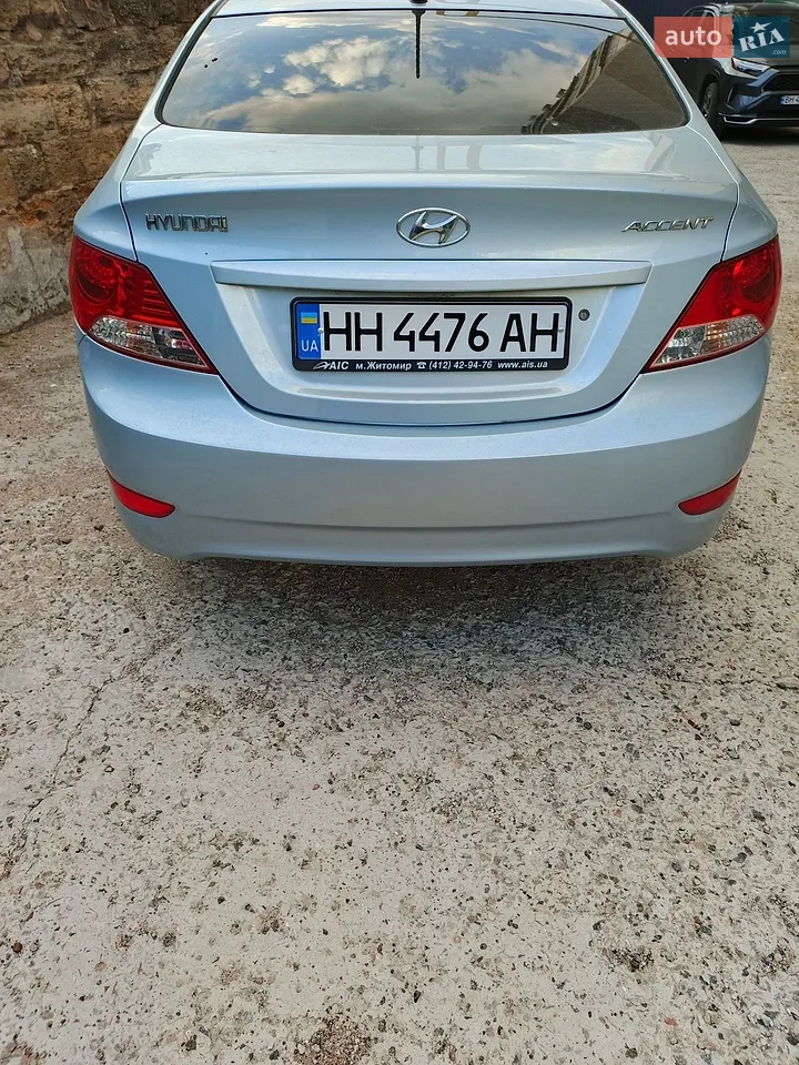 2012 Hyundai Accent - мініатюра 24