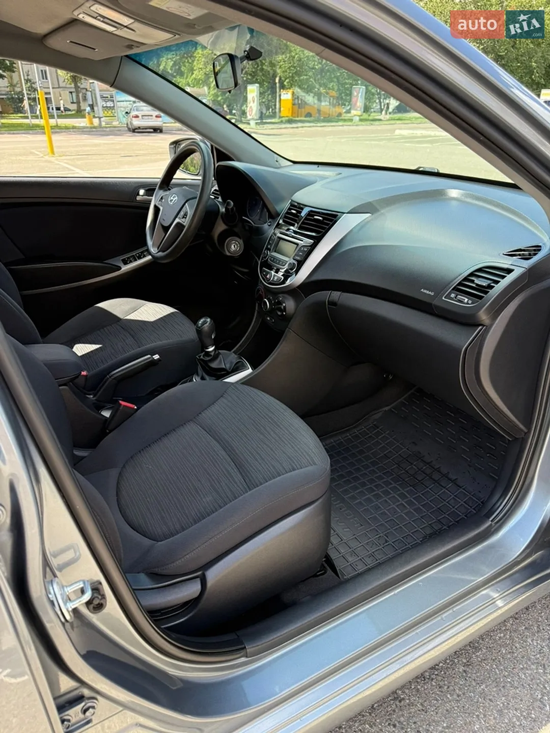 2019 Hyundai Accent - мініатюра 19