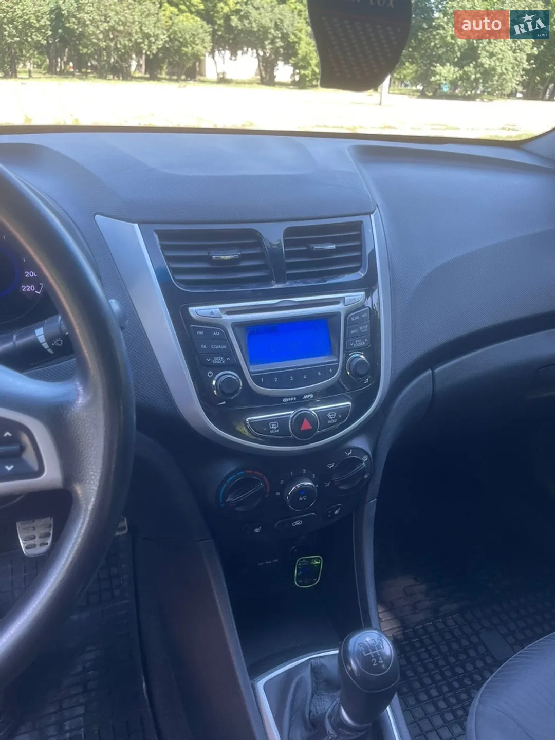 2012 Hyundai Accent - мініатюра 29