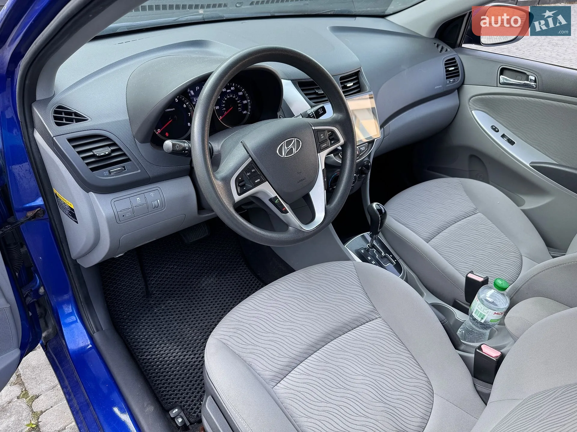 2012 Hyundai Accent - мініатюра 18