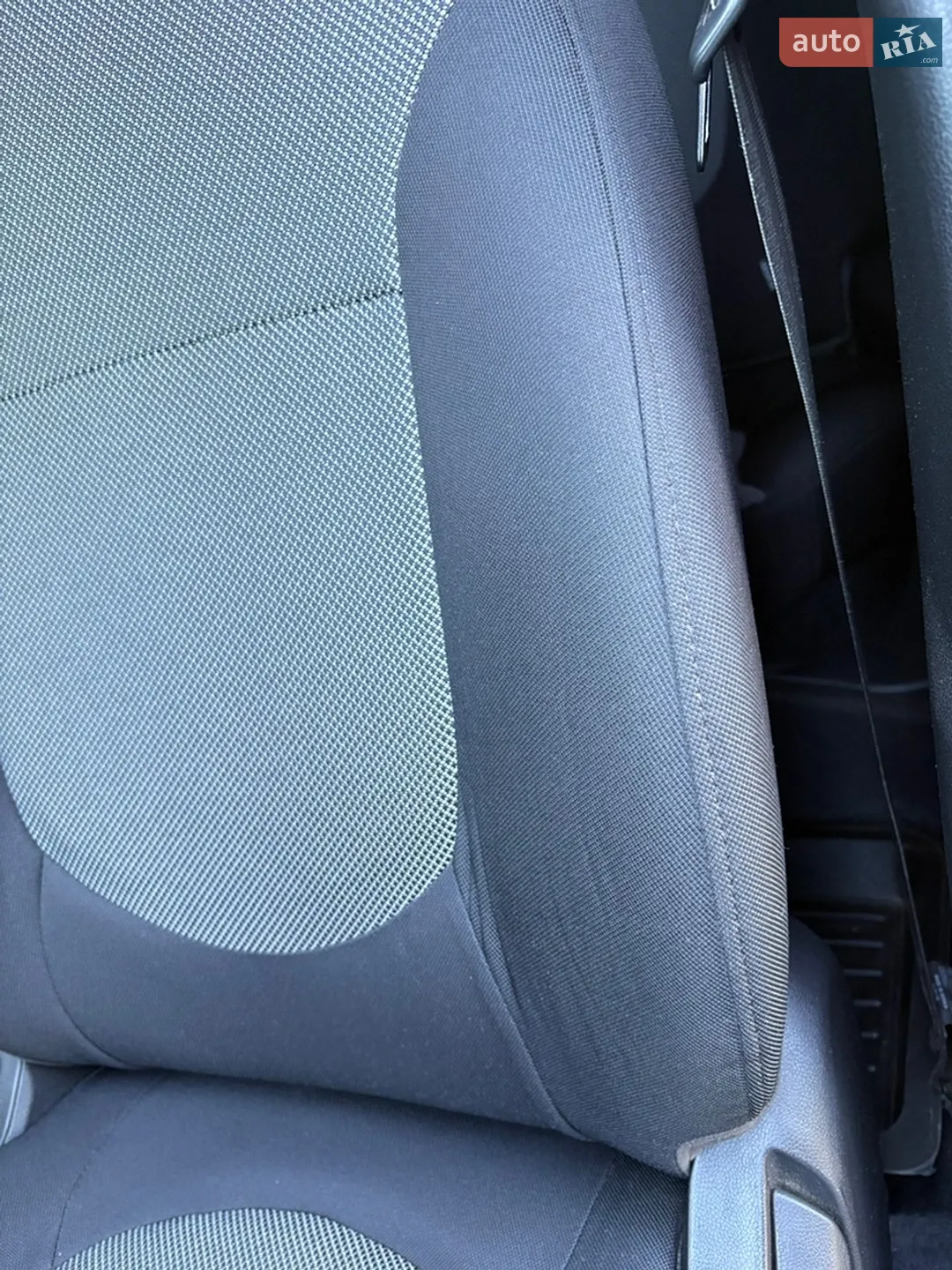 2011 Hyundai Accent - мініатюра 30