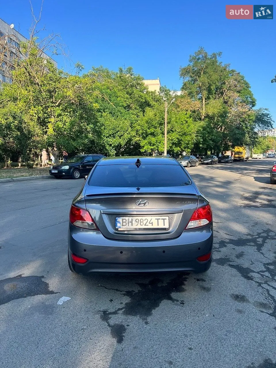 2012 Hyundai Accent - мініатюра 9