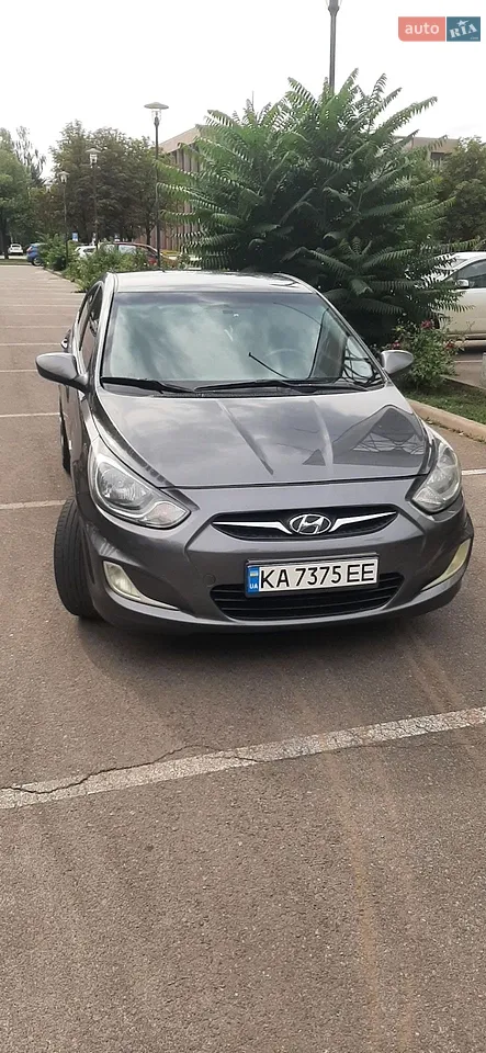 2011 Hyundai Accent - мініатюра 22