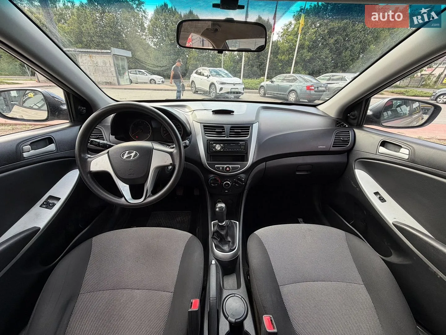 2011 Hyundai Accent - мініатюра 13