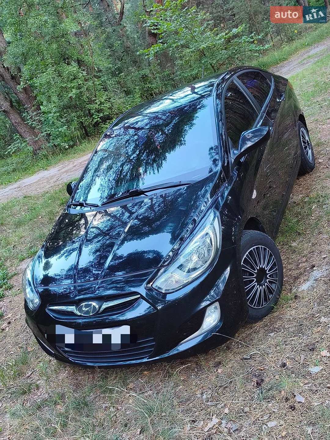 2012 Hyundai Accent - мініатюра 3