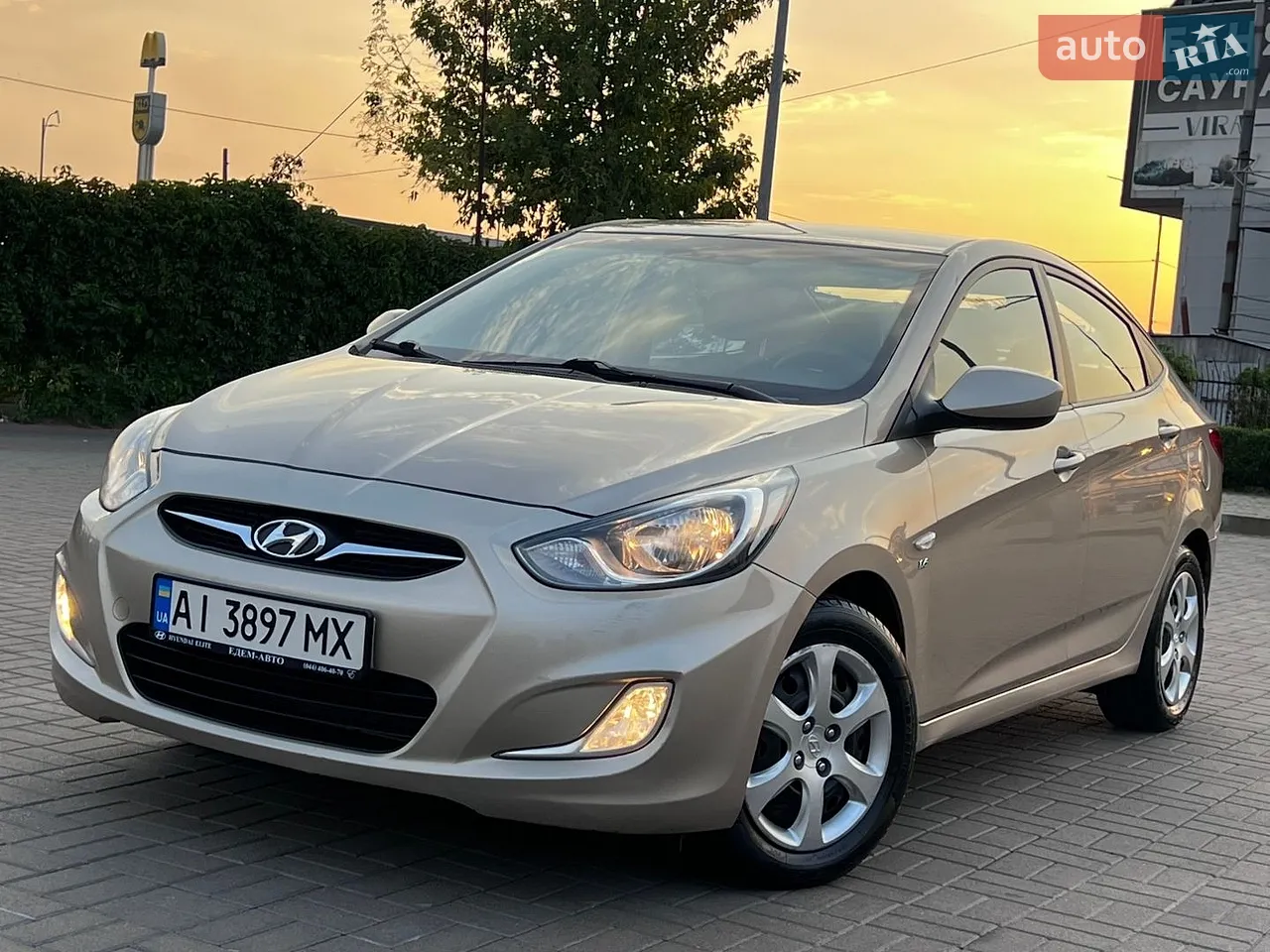 2013 Hyundai Accent - мініатюра 8