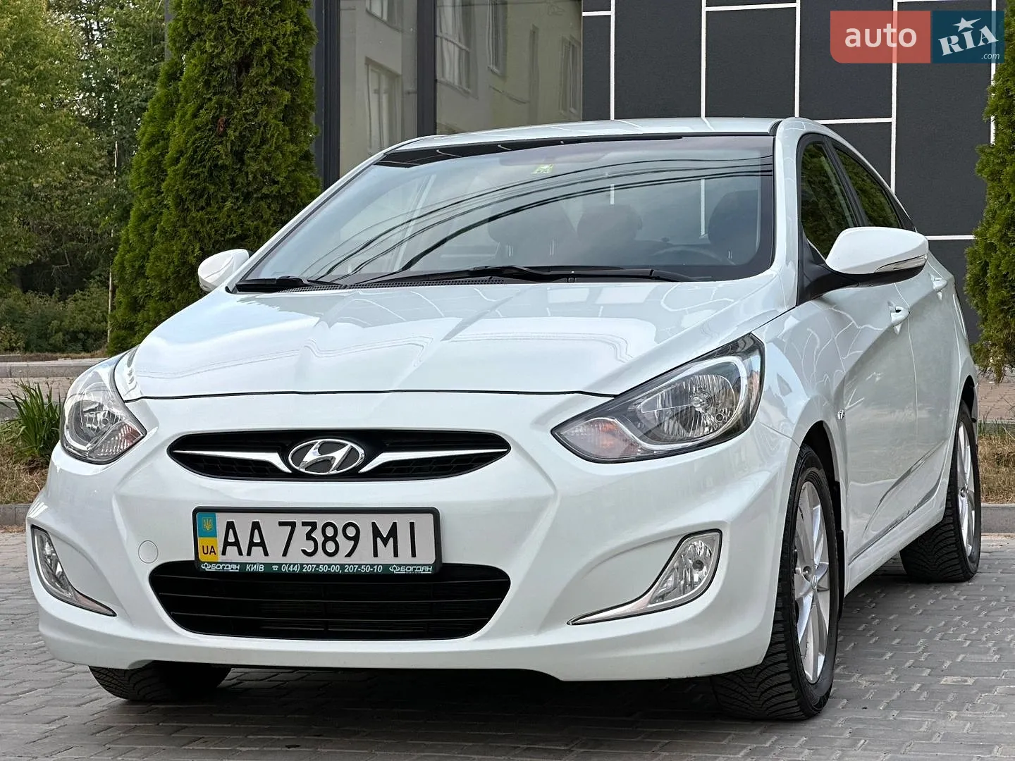 2012 Hyundai Accent - мініатюра 4