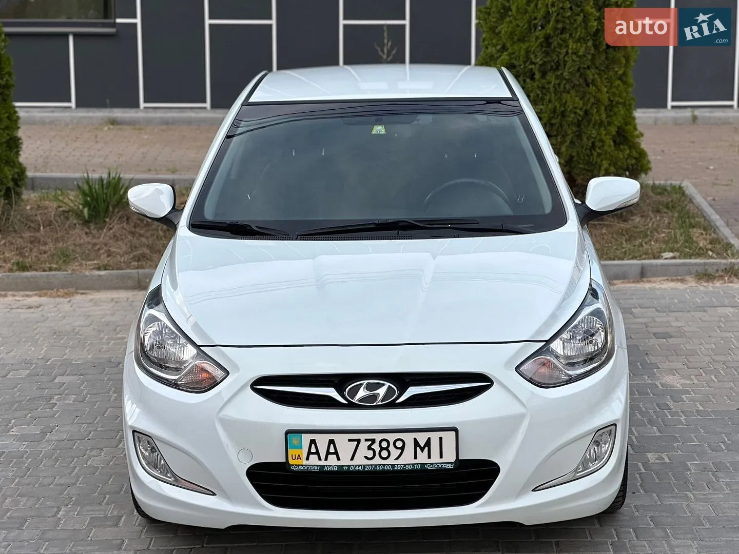 2012 Hyundai Accent - мініатюра 9