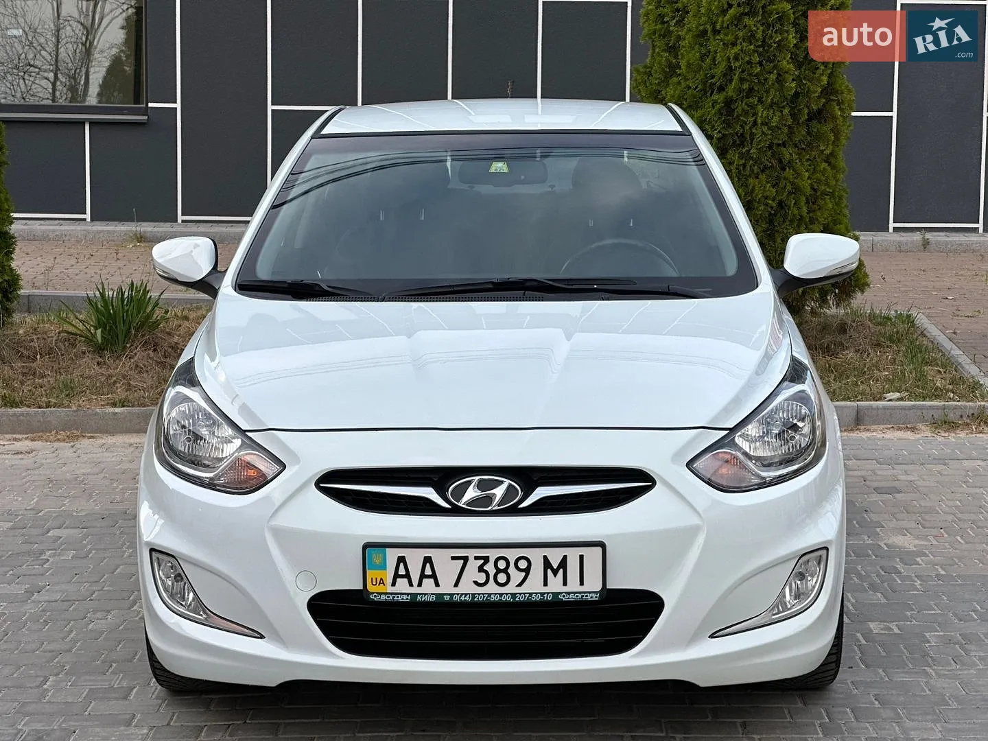 2012 Hyundai Accent - мініатюра 8