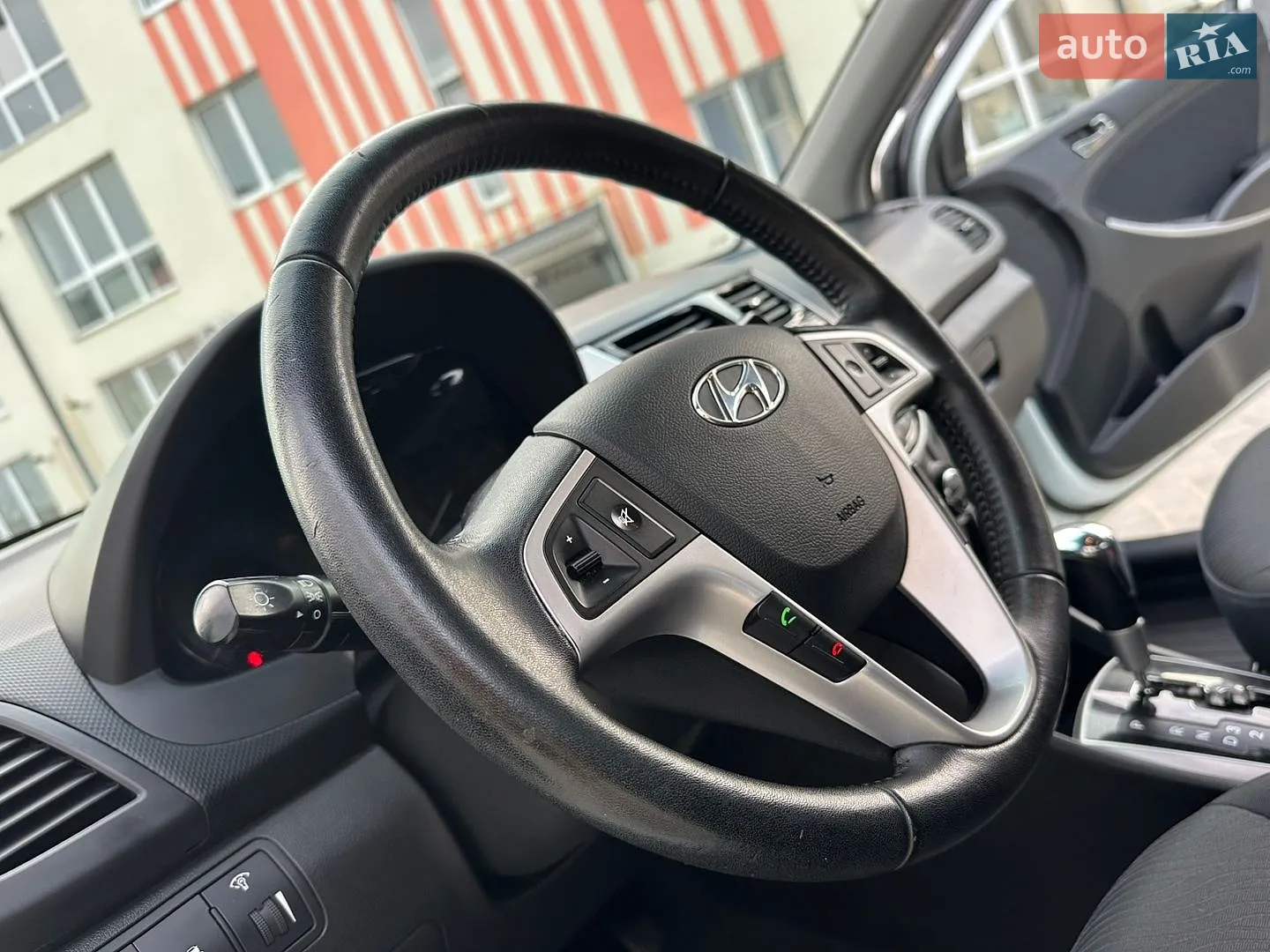 2012 Hyundai Accent - мініатюра 65