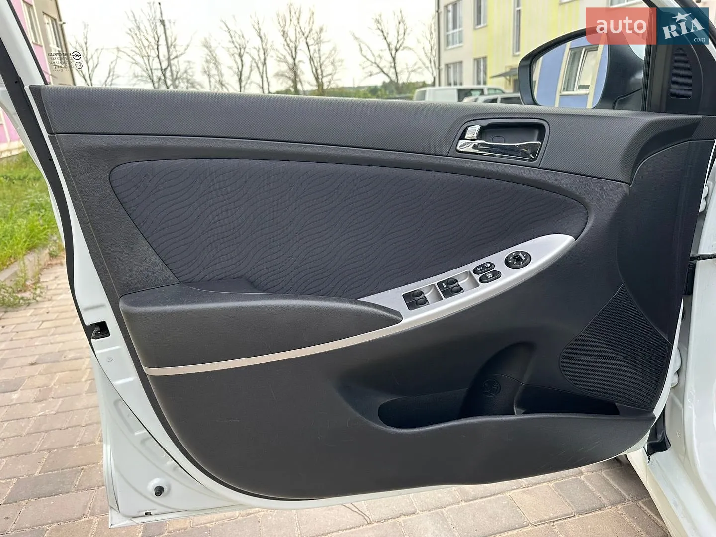 2012 Hyundai Accent - мініатюра 67