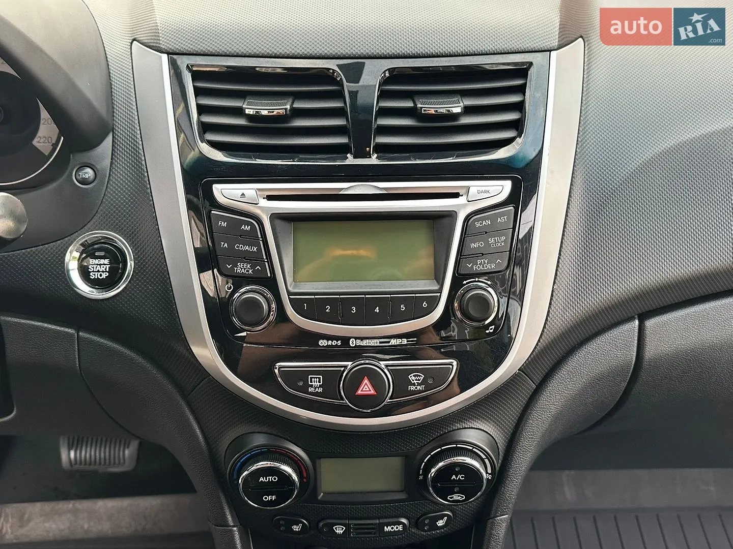 2012 Hyundai Accent - мініатюра 71