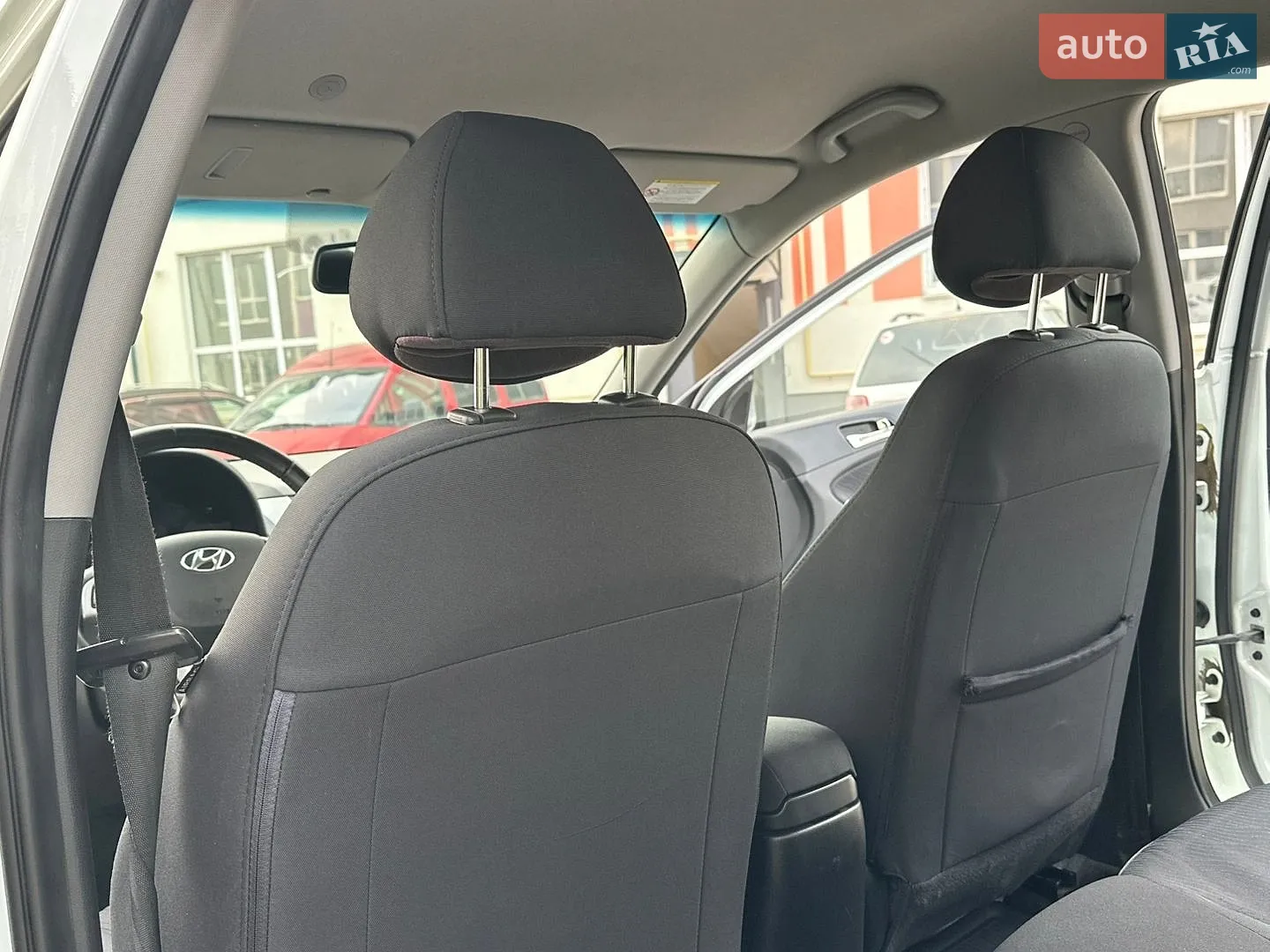 2012 Hyundai Accent - мініатюра 81