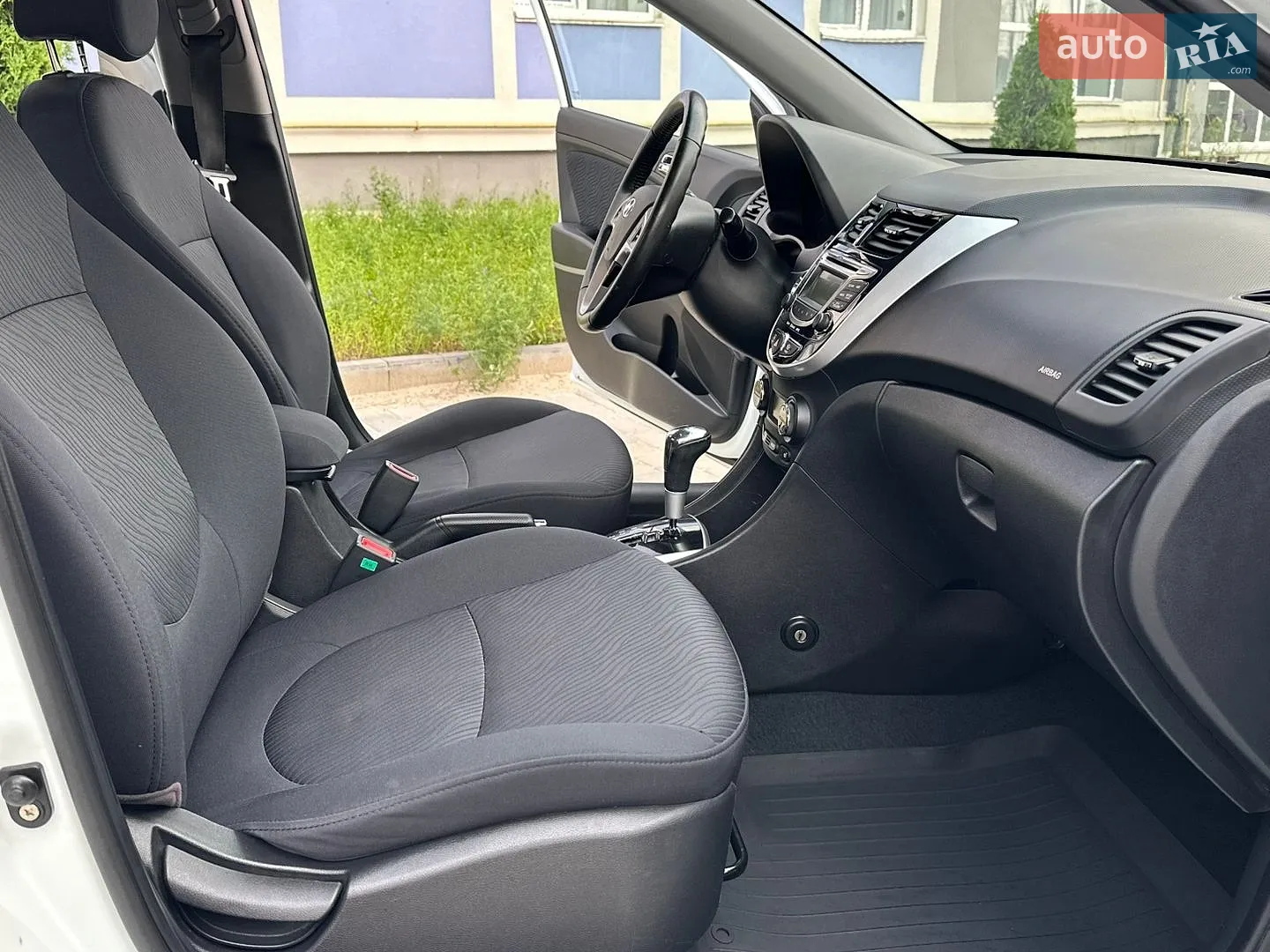 2012 Hyundai Accent - мініатюра 83