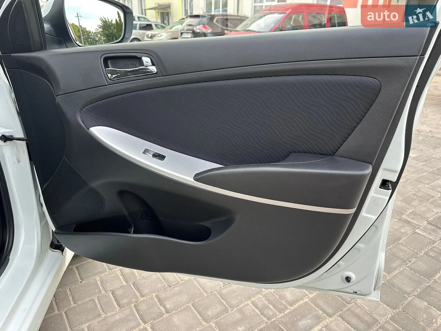 2012 Hyundai Accent - мініатюра 86