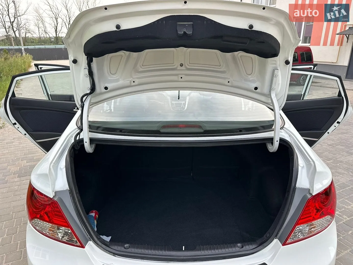 2012 Hyundai Accent - мініатюра 95