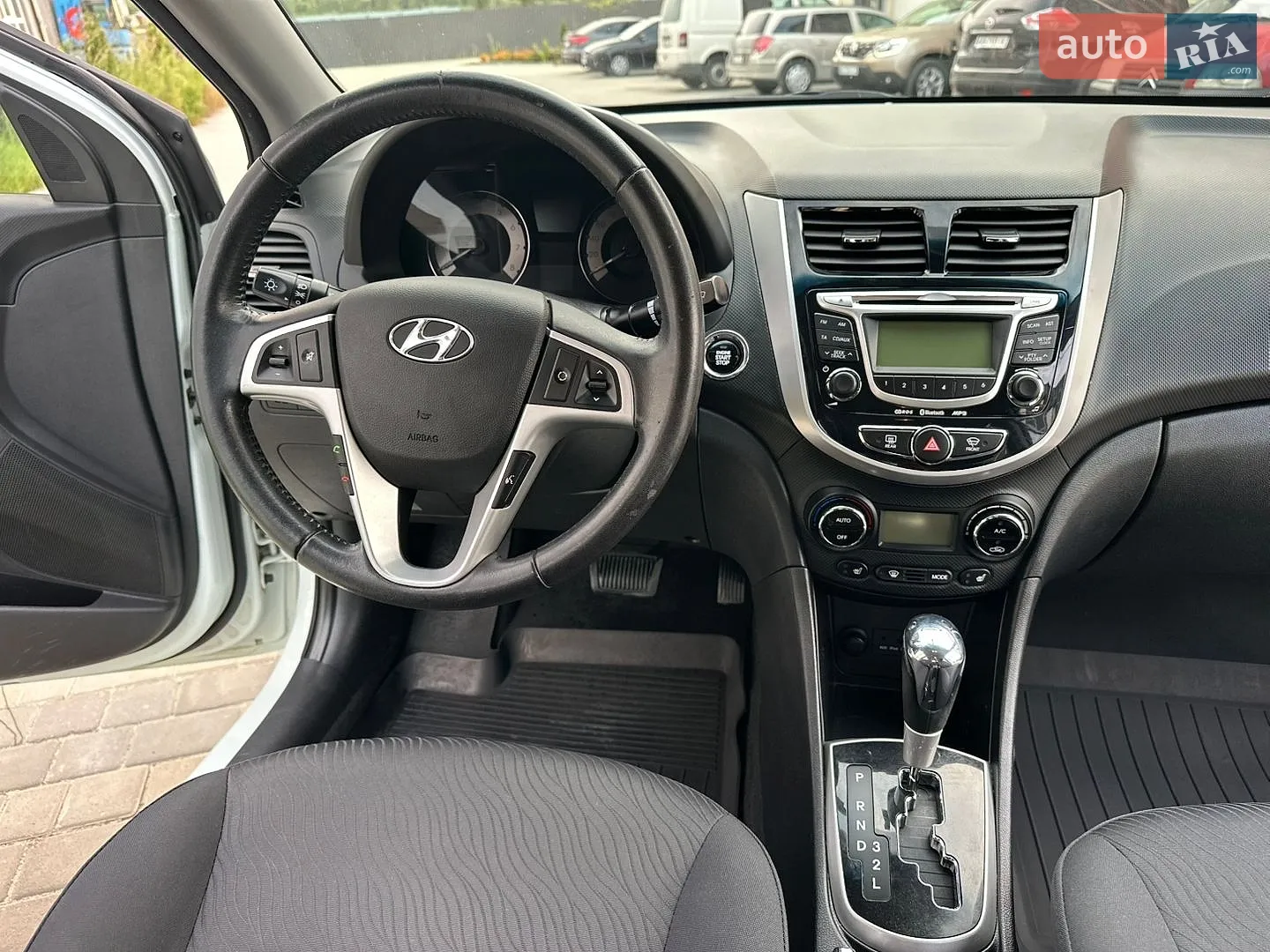 2012 Hyundai Accent - мініатюра 92