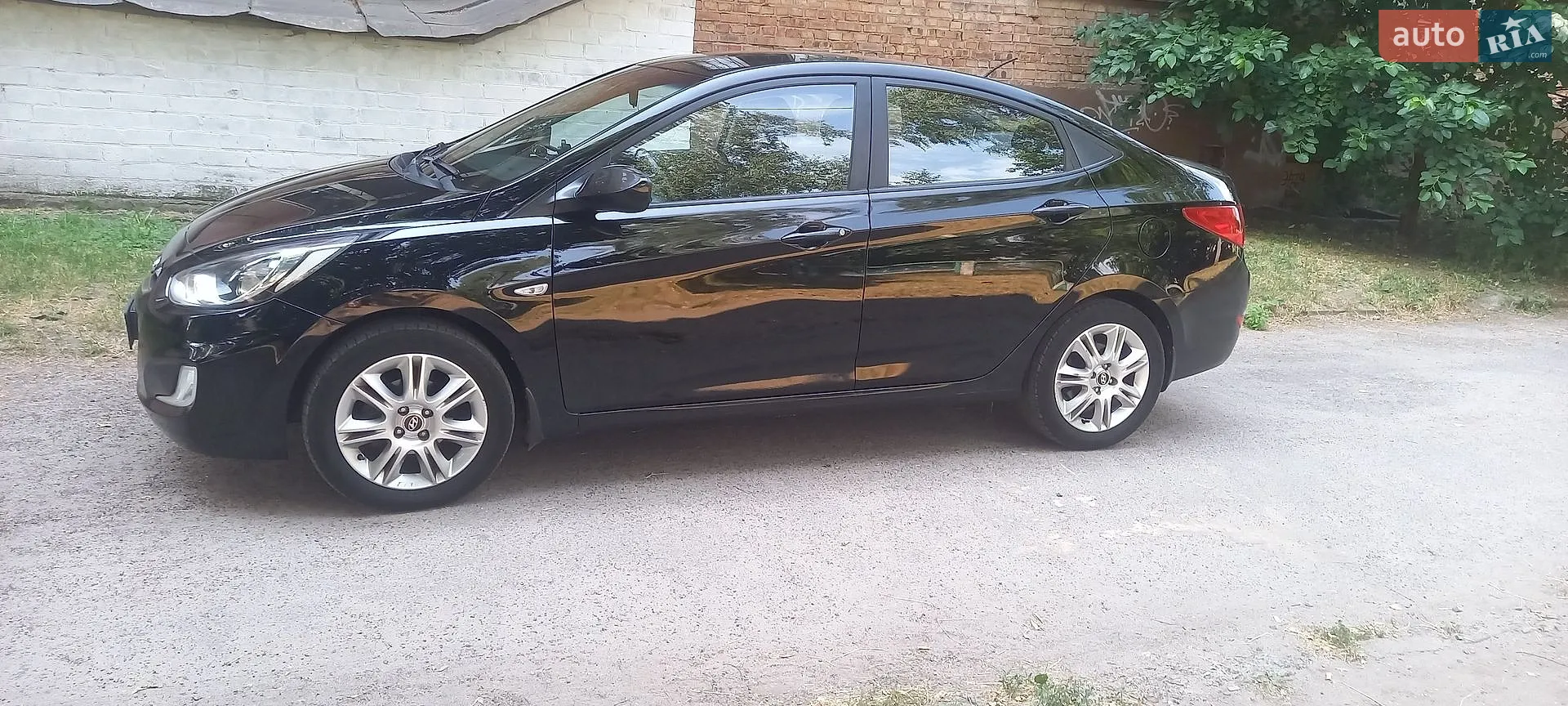 2012 Hyundai Accent - мініатюра 3