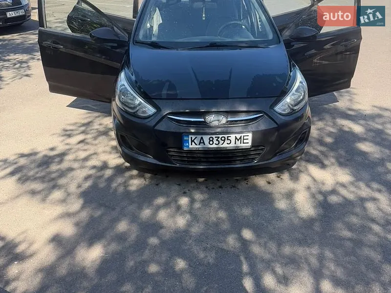 Hyundai Accent 2015