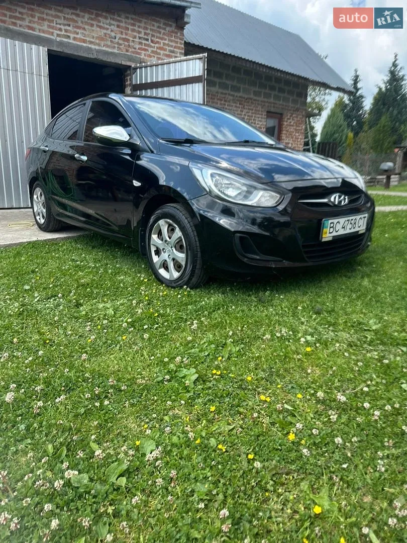 2012 Hyundai Accent - мініатюра 2