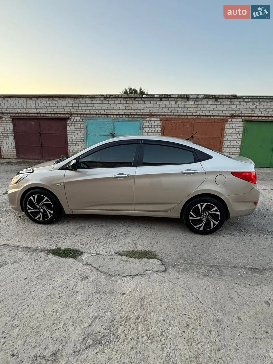 2014 Hyundai Accent - мініатюра 4