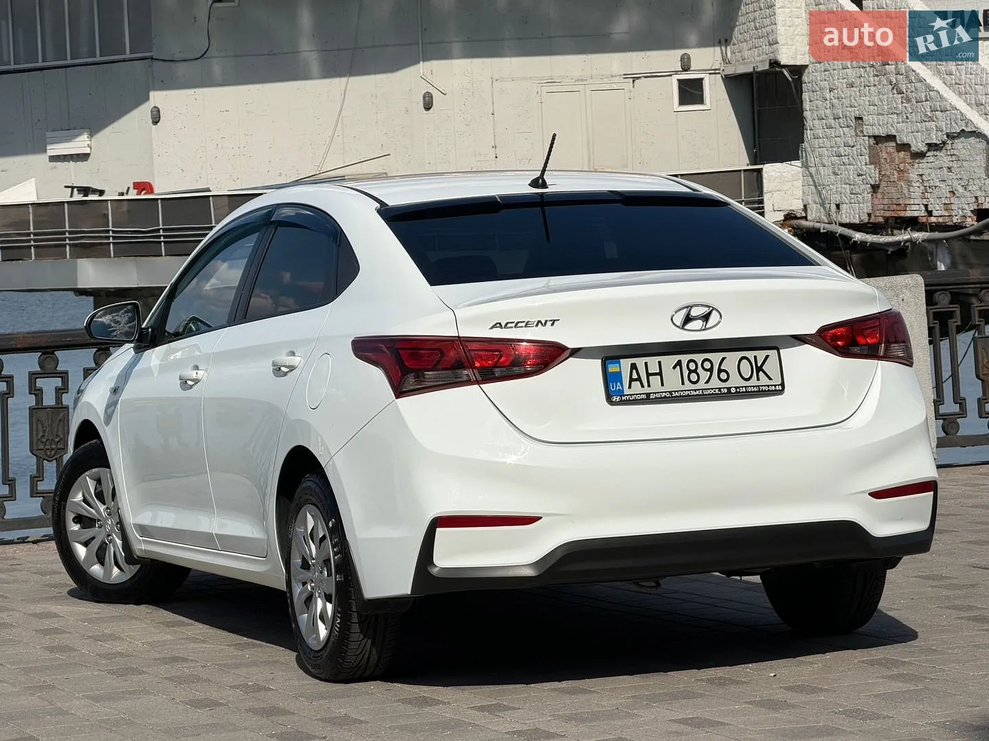 2017 Hyundai Accent - мініатюра 9