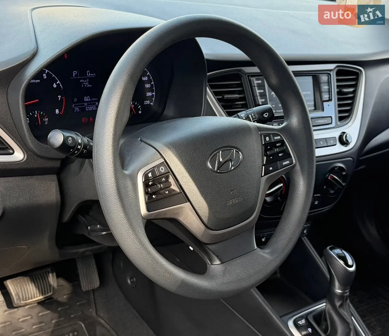 2017 Hyundai Accent - мініатюра 12