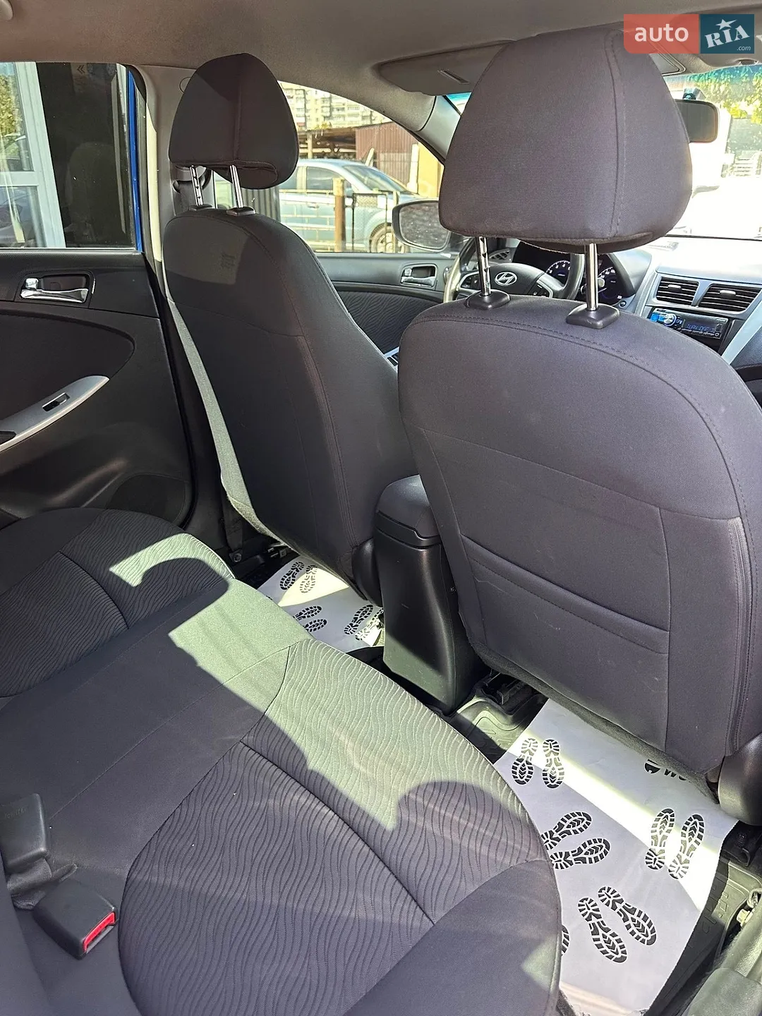 2012 Hyundai Accent - мініатюра 19