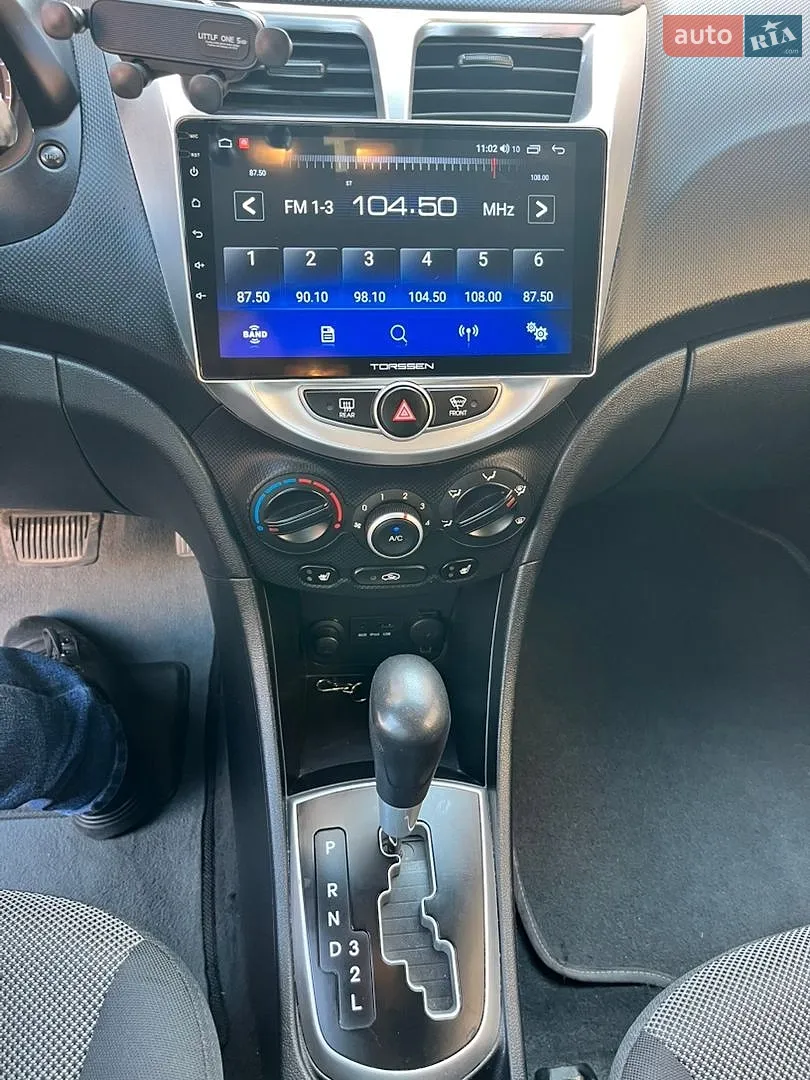2013 Hyundai Accent - мініатюра 9