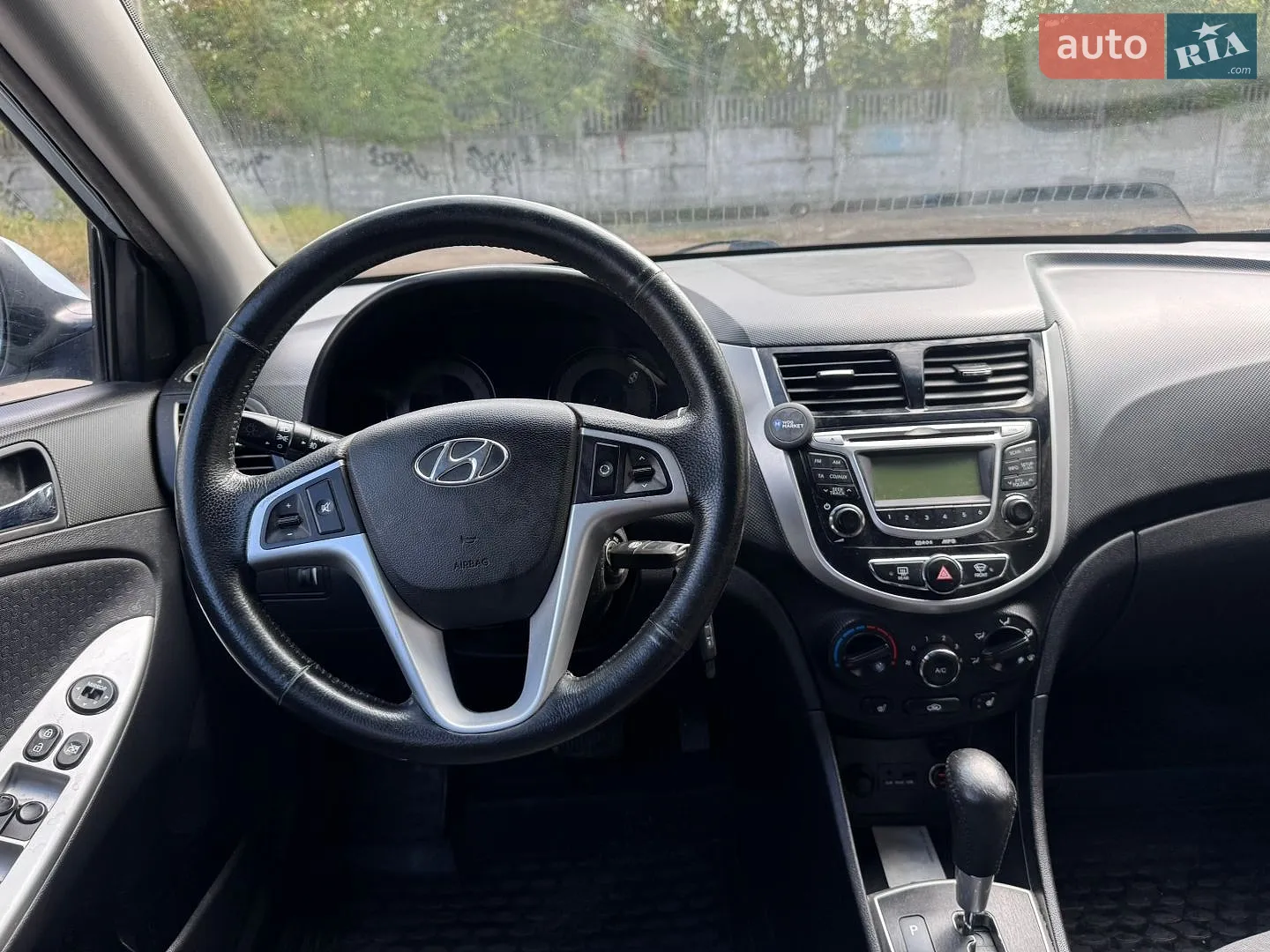 2012 Hyundai Accent - мініатюра 22
