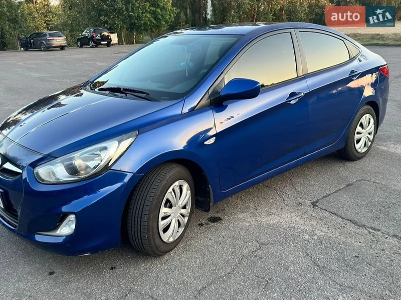 Hyundai Accent