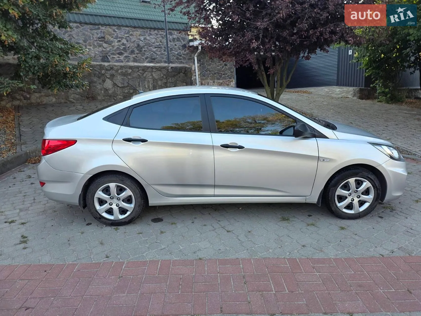 2012 Hyundai Accent - мініатюра 4