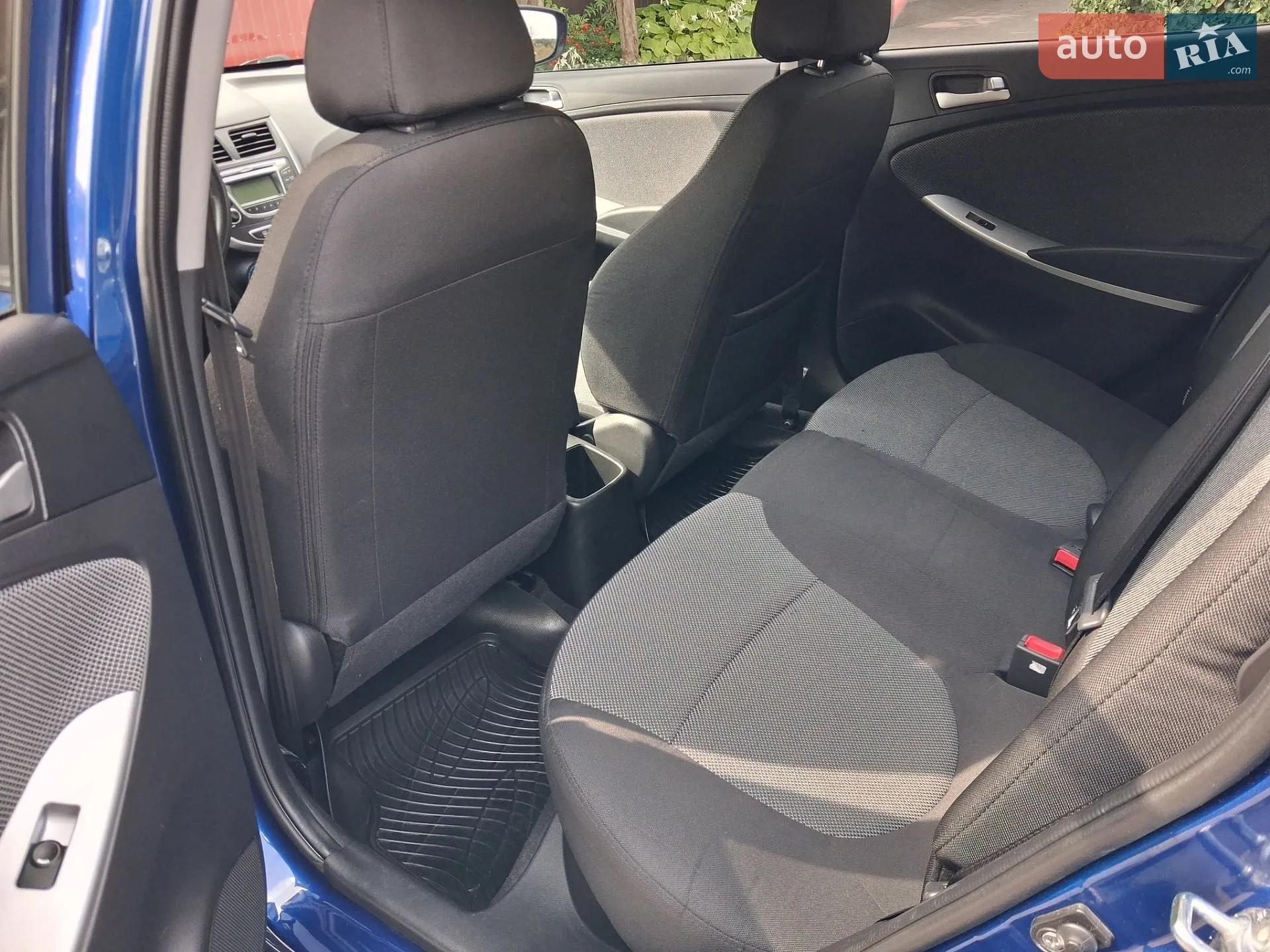 2013 Hyundai Accent - мініатюра 18