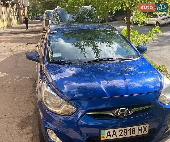 Hyundai Accent