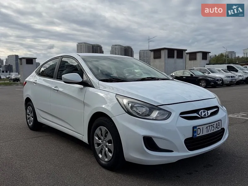 Hyundai Accent