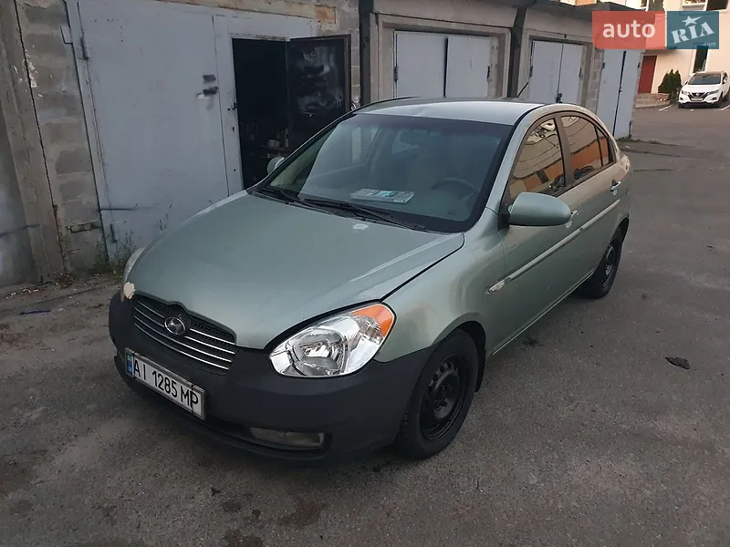 Hyundai Accent