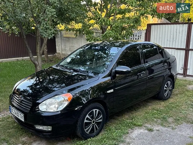 Hyundai Accent