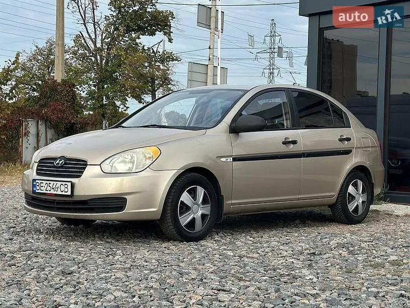 Hyundai Accent 2009