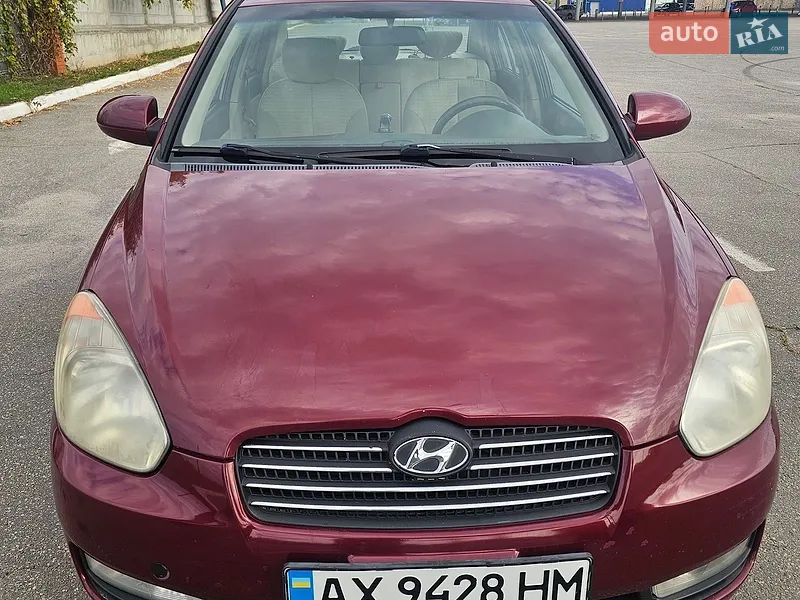 Hyundai Accent