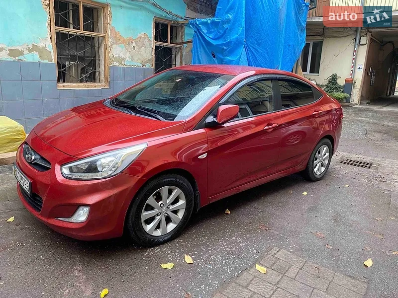 Hyundai Accent